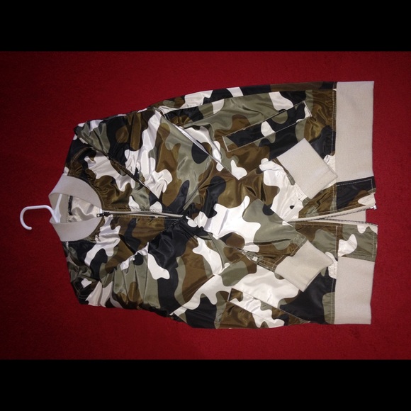 Army Jacket - Picture 2 of 3